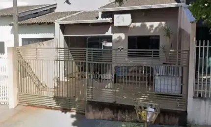 Casa com 2 quartos à venda na Rua Renato Gonzales Pietrobon da Costa Júnior, 596, Residencial Abussafe, Cambé