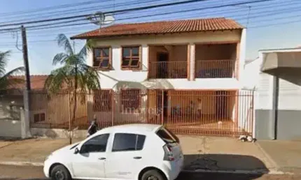 Casa com 6 quartos à venda na Rua Santos, 396, Vila Queiroz, Cambé
