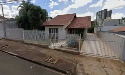 Casa com 4 quartos à venda na Rua Chile, 59, Centro, Cambé