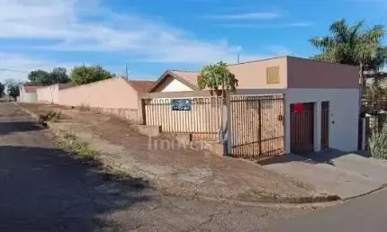 Casa com 3 quartos à venda na Rua Salmos, 391, Conjunto Habitacional Doutor José dos Santos Rocha, Cambé