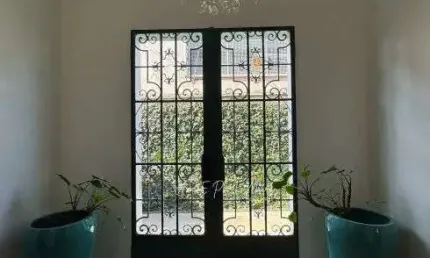Lindo sobrado a venda - 5 quartos - Bairro Santa Cruz