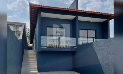 Casa térrea à venda no Jardim do Lago na cidade de Atibaia!