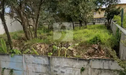 Terreno em bairro nobre com 680 metros, valor abaixo do merc