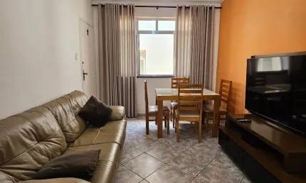 3 DORMITÓRIOS COM 2 BANHEIROS NO CANAL 3! ARÉA ÚTIL DE 75M², ÓTIMA LOCALIZAÇÃO! AREJADA E ILUMINADO!