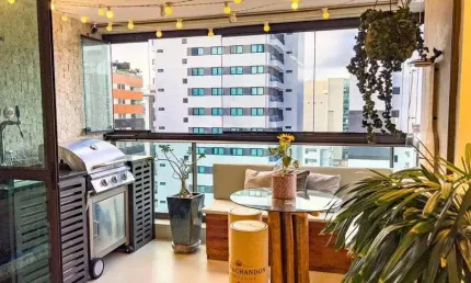 Porteira fechada! Lindo apartamento para venda com 133 metros quadrados na Jatiuca próximo à praia