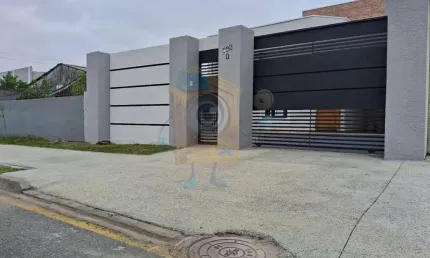 Casa para Venda em Pinhais, Estância Pinhais, 3 dormitórios, 1 suíte, 2 banheiros, 3 vagas