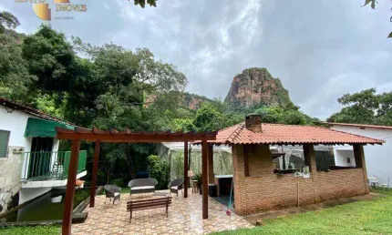 Chácara com 3 dormitórios à venda, 49600 m² por R$ 600.000,00 - Zona Rural - Chapada dos Guimarães/MT