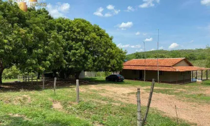 Fazenda à venda, 700000 m² por R$ 1.400.000,00 - Zona Rural - Nossa Senhora do Livramento/MT