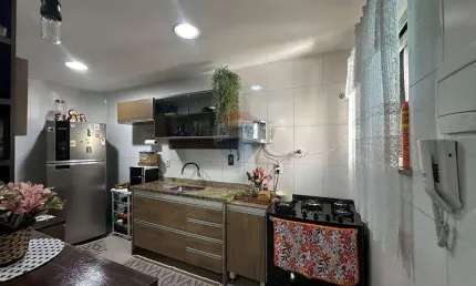Casa em condomínio 2 quartos á venda com 96 m2 por R$ 380.000,00 - Irajá - RJ