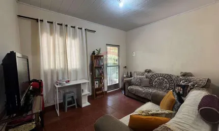 Casa multifuncional com 4 quartos á venda por R$ 350.000,00- Irajá - RJ