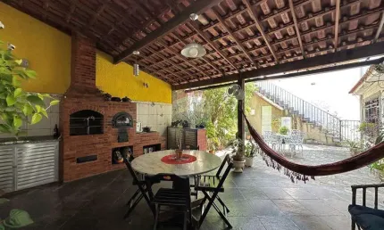 CASA ESPETACULAR COM 2 QUARTOS 317M² Á VENDA POR R$ 900,00,00 - IRAJÁ - RJ