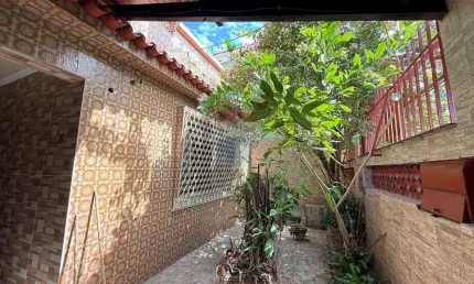 Casa  3 quartos à venda  com 98 m²  por  R$ 450.000,00 -Marechal Hermes - Rio de Janeiro
