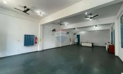 Casa com 375m² á venda por R$ 250.000,00 - Penha Circular - RJ