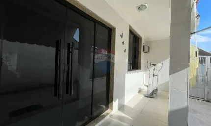 Casa 2 quartos com 101m² á venda por R$ 277.000,00 - Vila Kosmos - RJ
