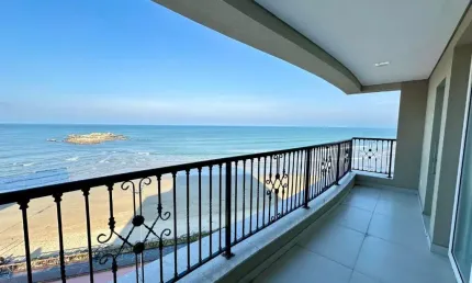 Frente mar - Alto padrão à venda no bairro Gravatá!!!