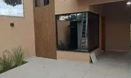 Térrea para venda tem 90 metros quadrados com 3 quartos em Vila Santa Luzia - Campo Grande - MS