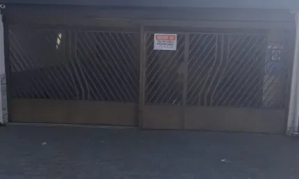 Casa com 3 quartos à venda na Rua Samuel da Silva, 67, Jardim Abaeté, Sorocaba