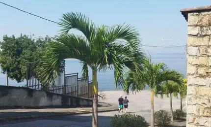 Vendo Apartamento de 2 quartos, com varanda e suíte, 92 M2, Jardim Guanabara!