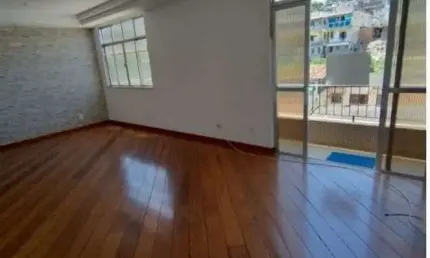 O apartamento Vazio no Jardim Carioca, 3 Quartos, com 100 m2.