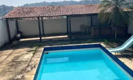 Casa triplex, no Jardim Guanabara -600 m2, 4 Quartos!