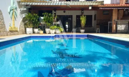 Casa de praia com 6 Quartos à Venda ou Permuta, 400 m²