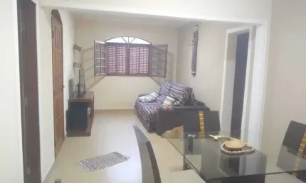 Casa com 4 quartos à venda na Rua Agílio Monteiro, Goiânia, Belo Horizonte