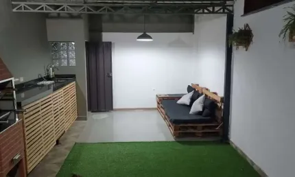 Casa com 2 quartos para alugar na Rua Calvário, São Marcos, Belo Horizonte