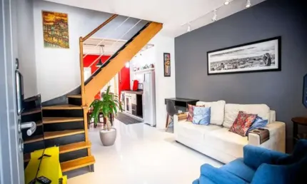 Casa à venda em pinheiros com 110m² 2 dormitórios 1 suíte 2 banheiros 1 vaga