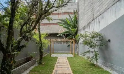 Sobrado de 260 m² com 4 suítes, 3 vagas no jabaquara. sobrado de 260 m² com 4 suítes, 3 vagas no jab