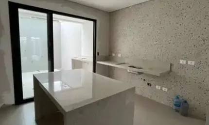 Sobrado à venda na vila carrão com 150m² 4 dormitórios 4 suítes 5 banheiros 2 vagas