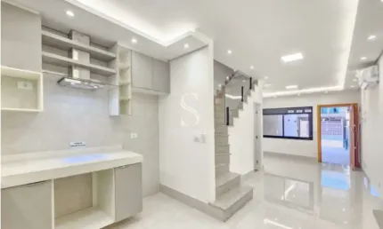 Chácara klabin - casa sobrado triplex com 160m² 4 dormitórios, 3 suites, 2 vagas