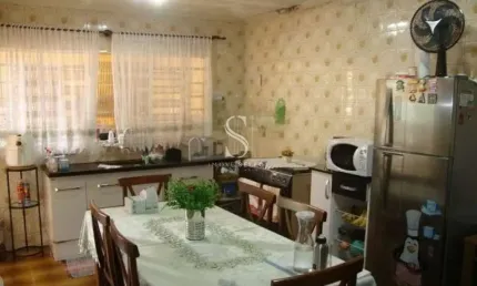 Casa térrea de 236m² com 2 dormr/1 suíte, edicula, quintal, 2 vagas na vila leopoldina - são paulo.