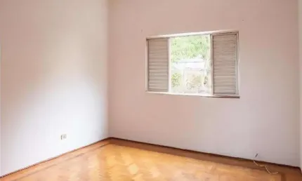 Casa com 2 quartos à venda na Vila Romana, São Paulo 