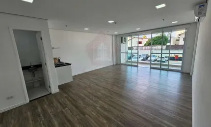 Sala comercial em condomínio para locação na cidade de x, bairro y - 1 sala, 1 banheiro, 1 vaga de garagem, 46m²