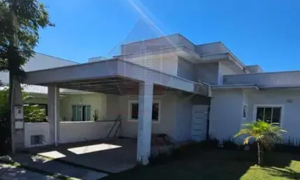 Casa em Condomínio Phytus: 3 Quartos, 3 Suítes, 2 Salas, 4 Banheiros, 4 Vagas - Itupeva-SP - 169 m².