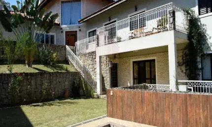 Casa em condomínio fechado com 3 quartos à venda na Serra dos Lagos (Jordanésia), Cajamar , 550 m2 por R$ 1.500.000