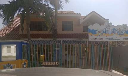 Casa Comercial com 3 quartos  à venda, 128.00 m2 por R$535000.00  - Atuba - Pinhais/PR