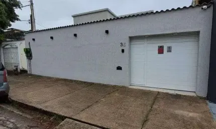 Imovel comercial c/ RGI em terr. 247m² com 5 salas em Campo Grande - RJ