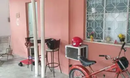 Casa térrea com 2 quartos e garagem em Campo Grande - Rio de Janeiro - RJ