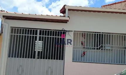 Uma bela casa localizada no bairro Recanto dos Fernandes
