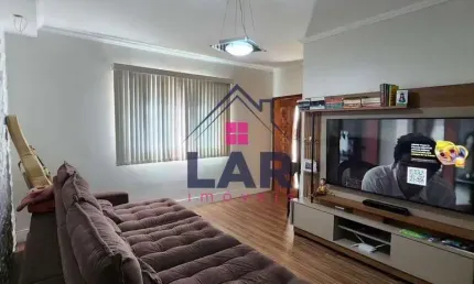 Uma linda casa localizada no bairro Parque Real com excelente acabamento
