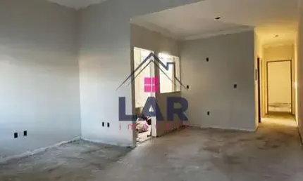 Vende-se casa localizadas no bairro Parque Real, com excelente acabamento