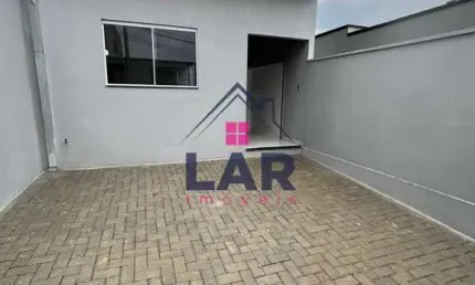 Vende-se casa com excelente localização e acabamento em pouso alegre