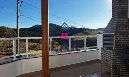 Casa de alto padrão a venda com excelente localização e acabamento