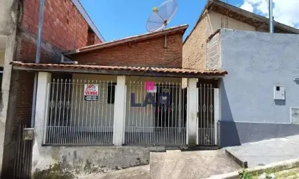 Casa com excelente aproveitamento do espaço com ótimo preço e localização