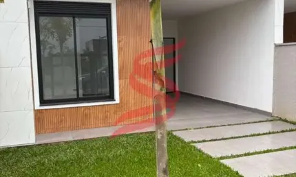 Casa Moderna c/ piscina no Balneário Eliana a 300 m da praia