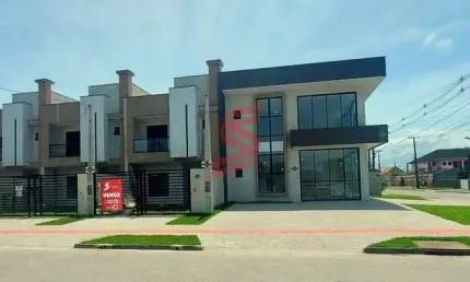 Sobrado- 02  com 3 dormitórios sendo uma suíte em guaratuba - r$ 620.000,00