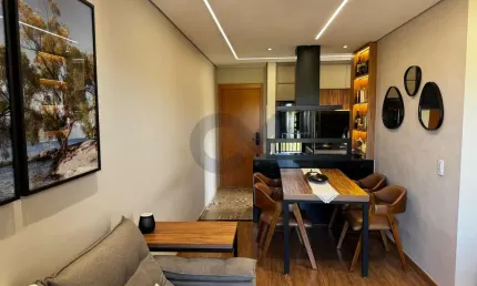 Apartamento porteira fechada no Jardim Olhos D´Água com 2 dormitórios sendo 1 suíte.