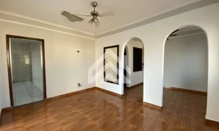 Casa com 3 quartos à venda no Santana, Rio Claro 