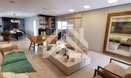 Casa em condominio a venda com 3 suites no Club Home